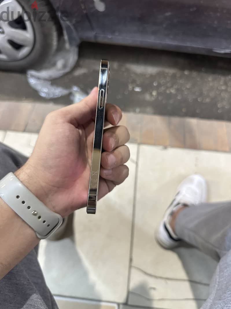 iPhone 12 pro 1