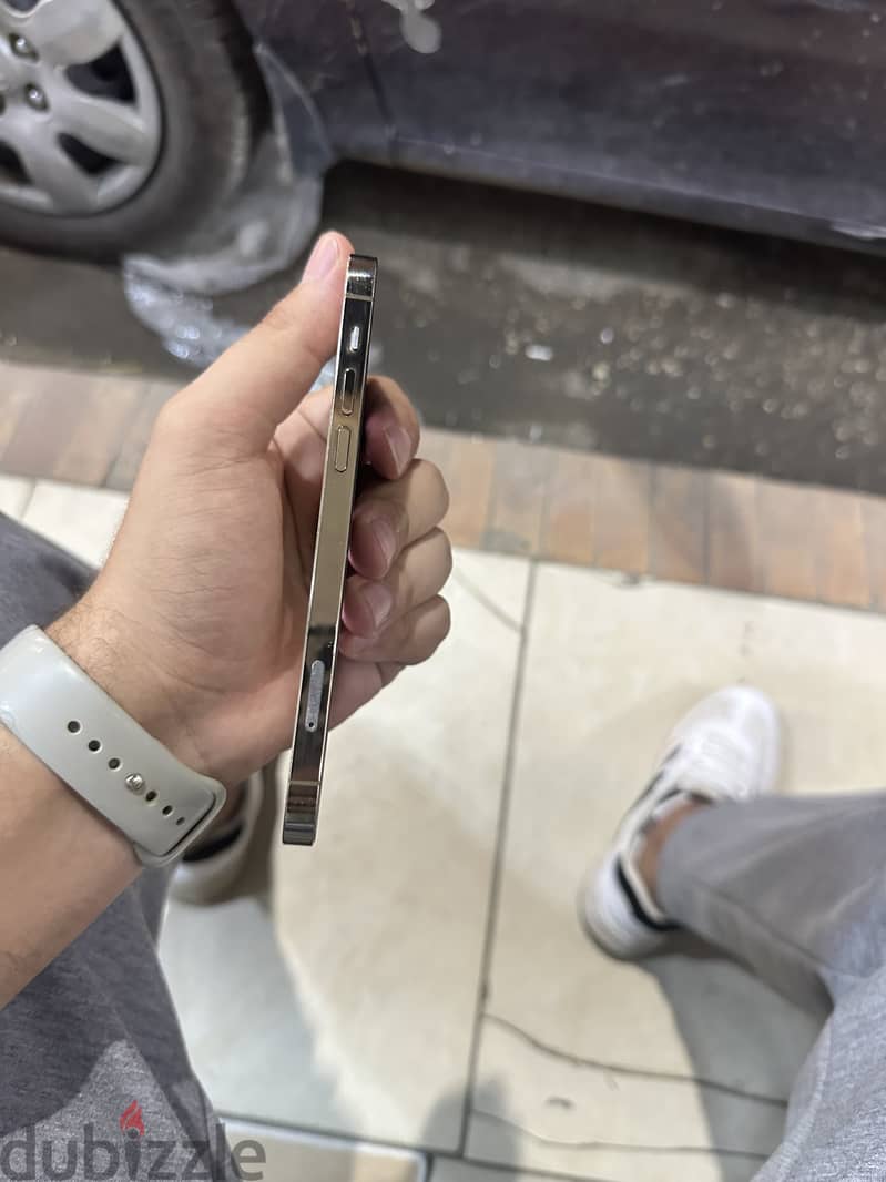 iPhone 12 pro 2
