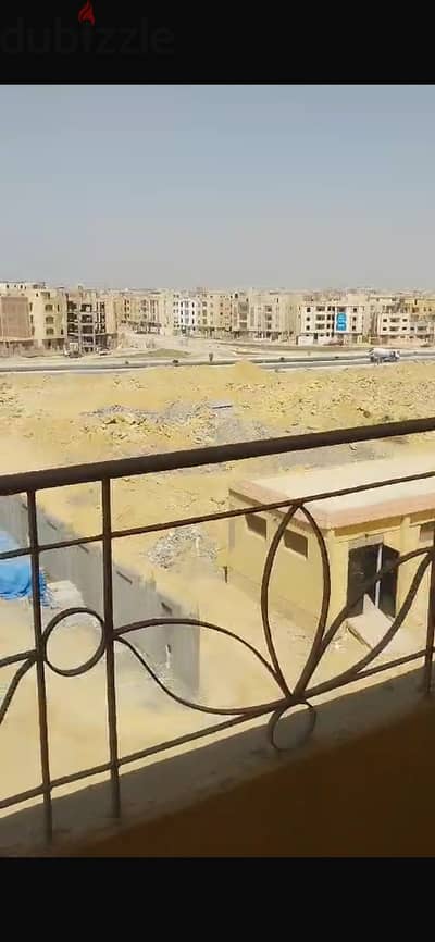 شقه للبيع كومبوند اللؤلؤه التجمع الخامس