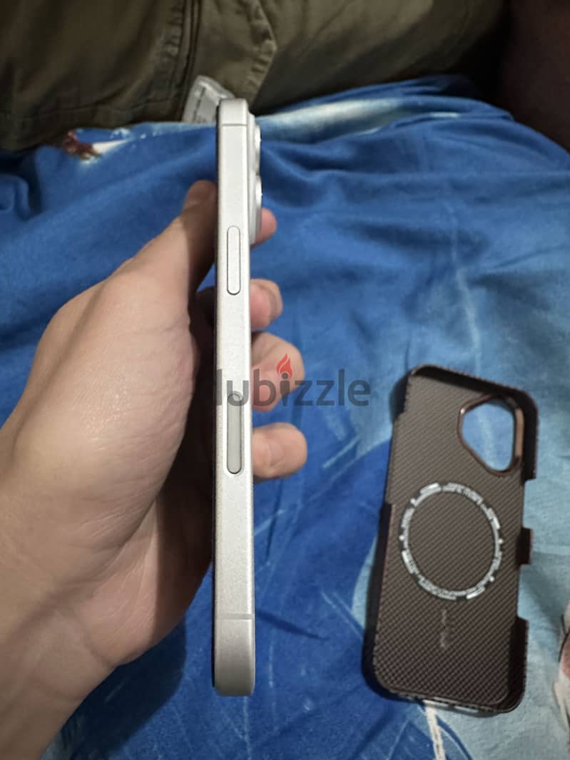 Apple - iPhone 16 2