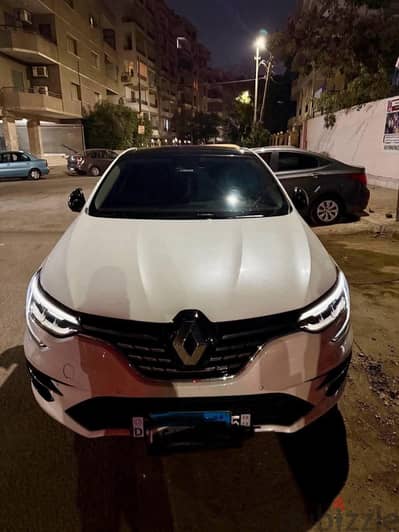 رينو ميجان 2022