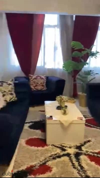 شقه للبيع مصر الجديده محمد فريد الرئيسي دور ثالث سلم 140م