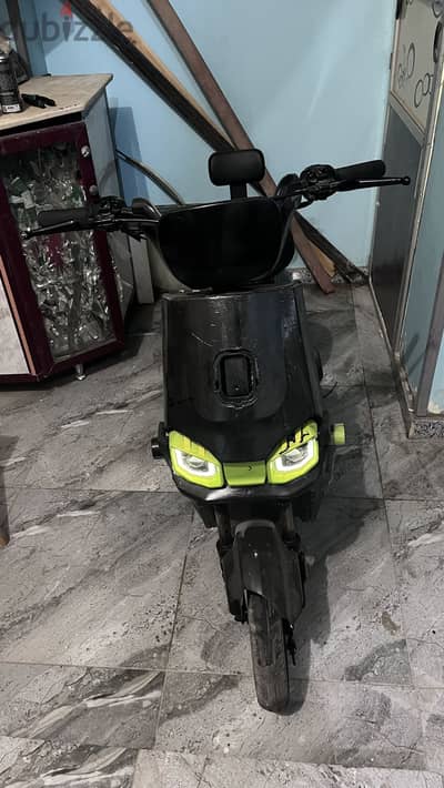 دراجه كهربائيه
