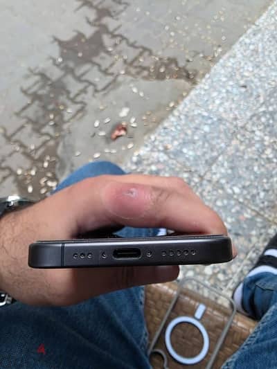 آبل - آيفون 17