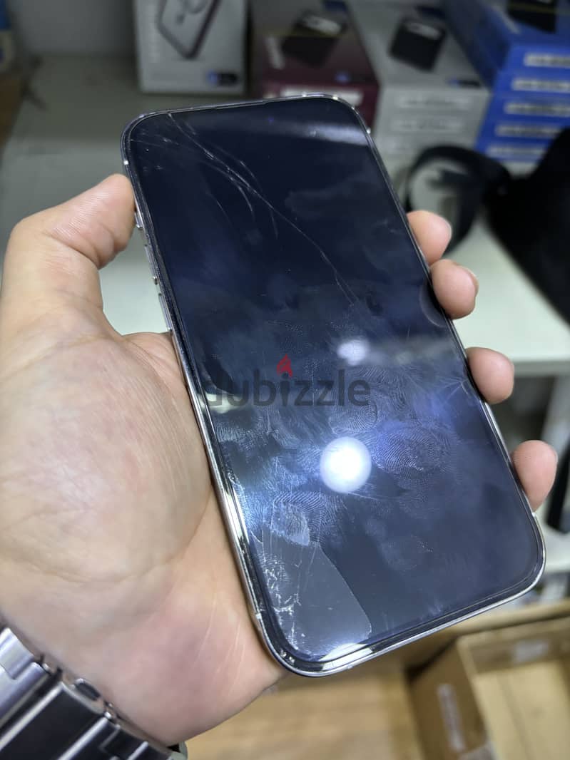 Apple - iPhone 14 Pro 7