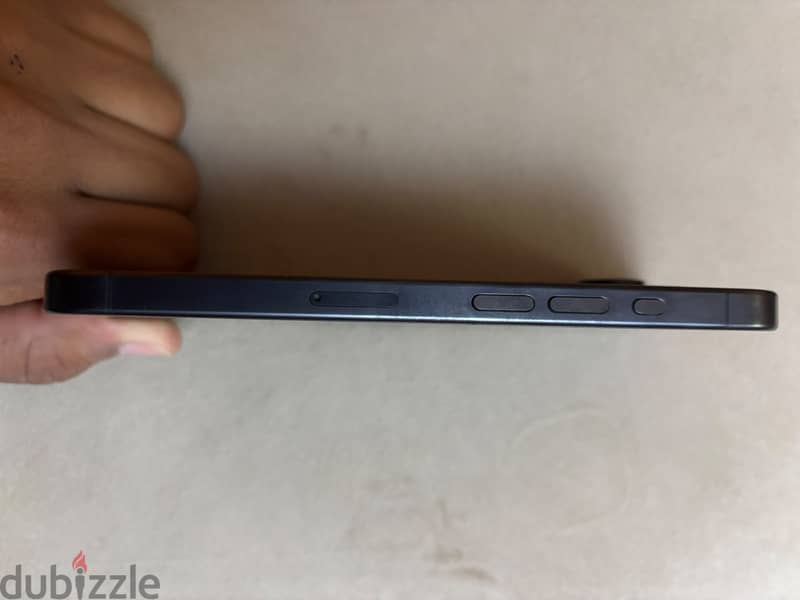 Apple - iPhone 15 Pro 2