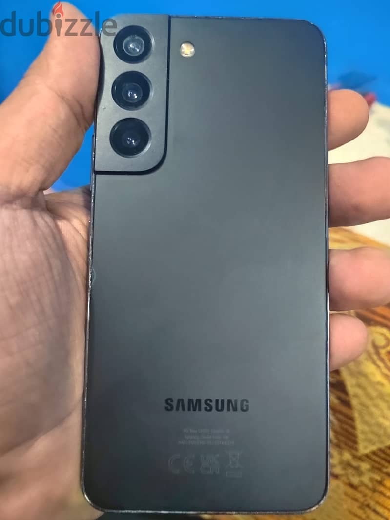 Samsung S22 2