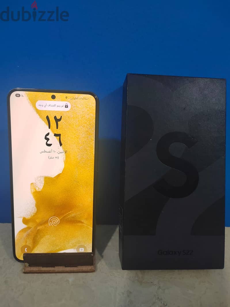 Samsung S22 9