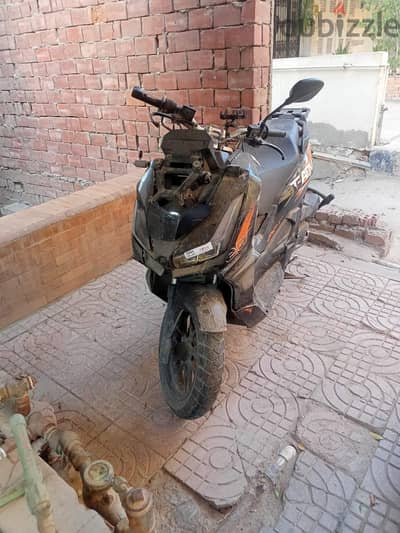 سكوتر دايون T-ADV 200cc موديل 2024 للبيع | رخصة سنة ونصف