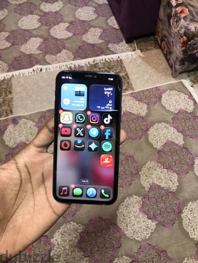 آبل - آيفون 11 برو