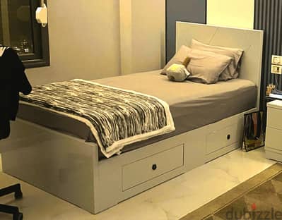 سرير 120 * 200 مع مرتبة يانسن 20 سم