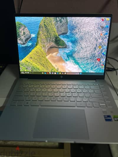 لابتوب hp pavilion اشتريتو من السعودية core i7 الجيل ال١٣