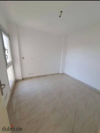 74 sqm apartment for sale in Madinaty, B12 – prime location near Services.