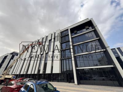 دور كامل استلام فوري تشطيب كامل بالتكيفات للبيع  بأقل سعر في هايد باركبالقاهرة الجديدة