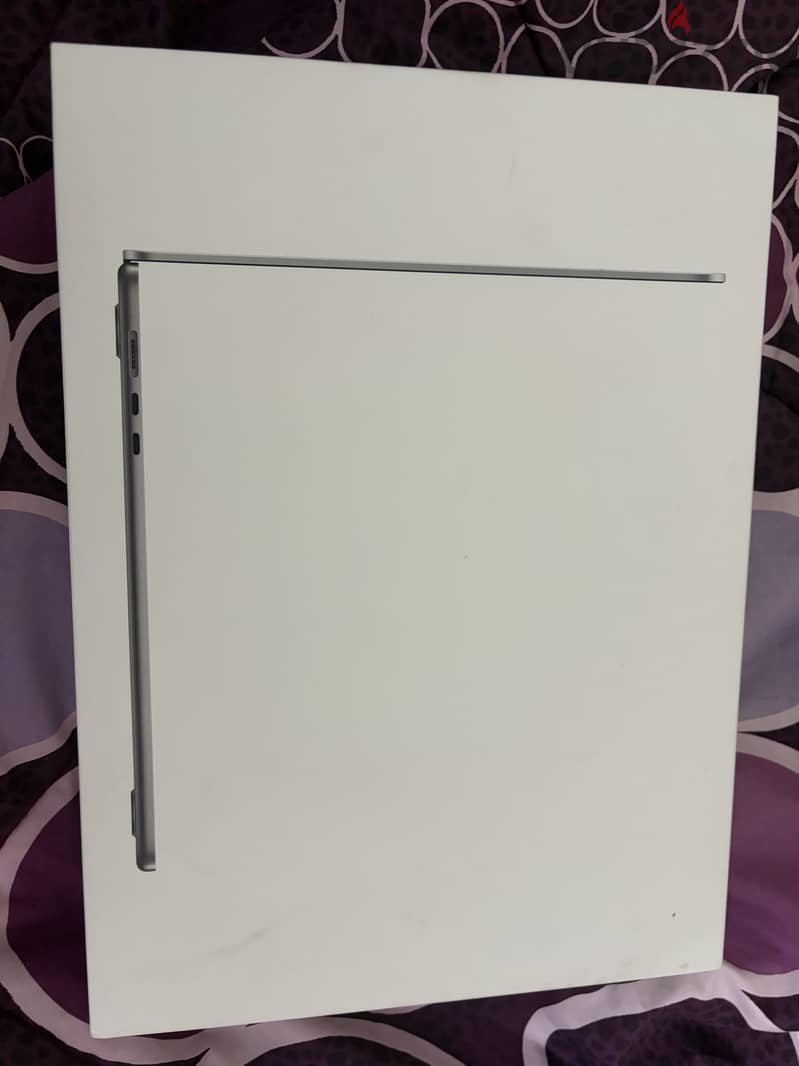 MacBook Air M3 4