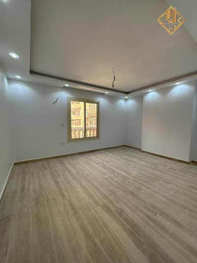 Ultra-super-lux apartment for sale in a prime location in Mohandessin