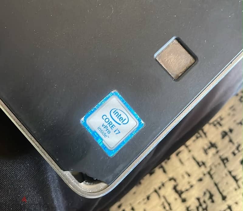 Dell precision 7720 3