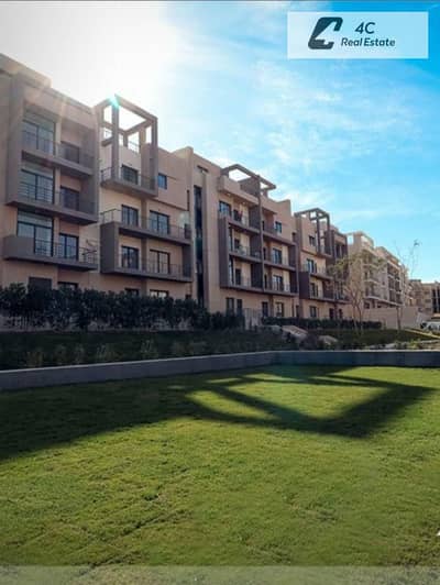 A Fully finished penthouse roof with Ac & kitchen Ready to move very prime location for sale in compound Fifth square New cairo