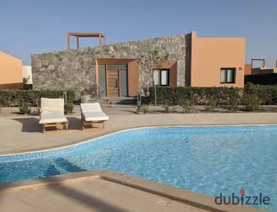 Villa for sale, ready to move, hotel-style finishing with air conditioning, Red Sea. Just minutes from Hurghada Air
