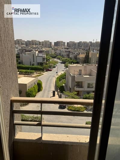شقة للبيع بمساحة ٢١٠ متر في كمبوند ذا سكوير التجمع بسعر مميز