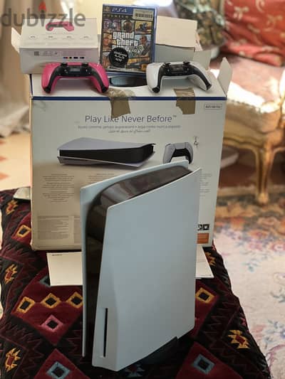 Ps5 معاه كل حاجته