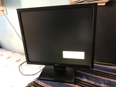 شاشه acer زيرو 19 بوصه