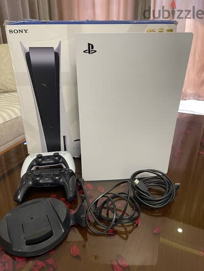 PlayStation 5 FAT Disc Edition 825GB + 2 Controllers and 2 games