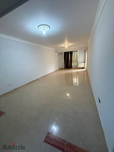 شقة للبيع في كمبوند حدائق المهندسين الشيخ زايد | 122 متر | فيو لاندسكيب | 3 غرف نوم