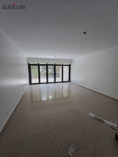 Ground for rent legally in my city B8
