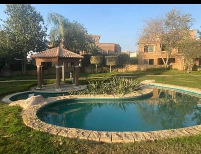 Twin house for sale in Bellagio, New Cairo, by Arco, in a prime location, featuring 460 sqm land, 350 sqm BUA, 5 bedrooms, 4 bathrooms, semi-finished,