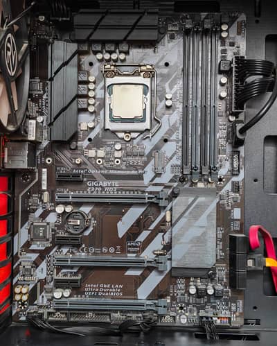 بورده z370 / معالج  i5 9400f