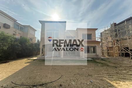 Villa Stand Alone for Sale 864 m (Alex West)