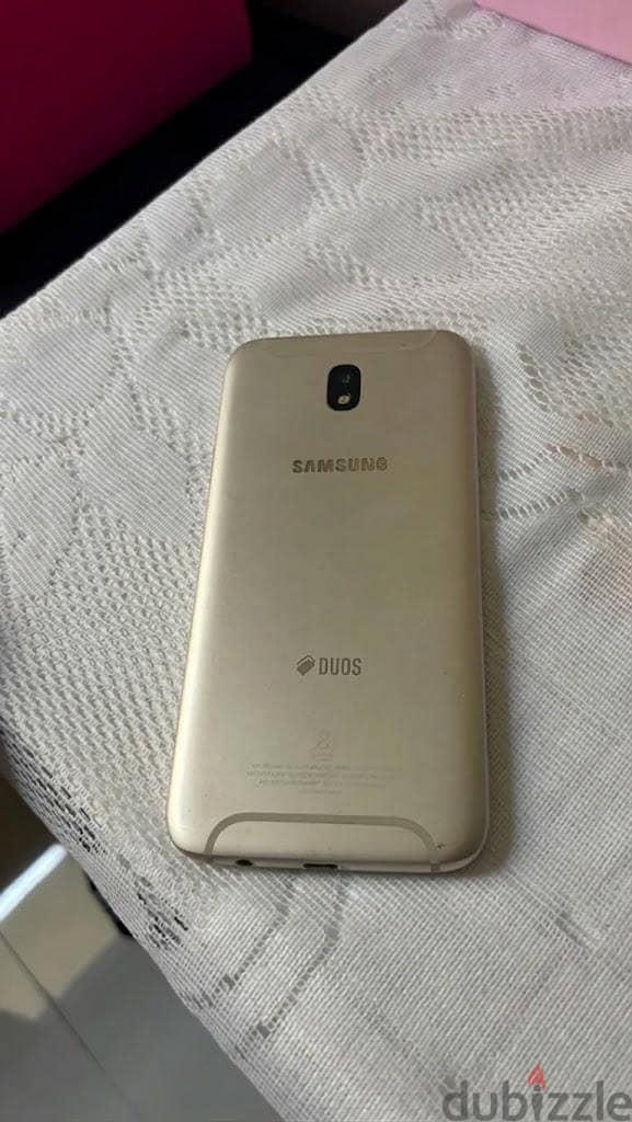 Samsung J7 pro 1