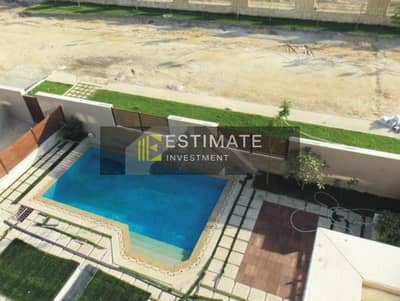دوبلكس بجاردن 650 متر في ويست جولف  متشطب مفروش مطبخ وتكييفات  فيو بول  للايجار