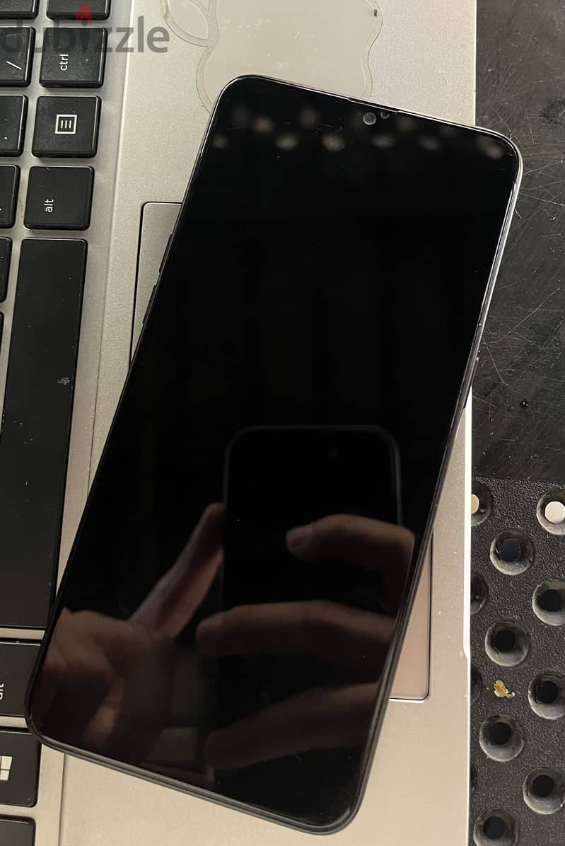 Realme 3 Pro 7