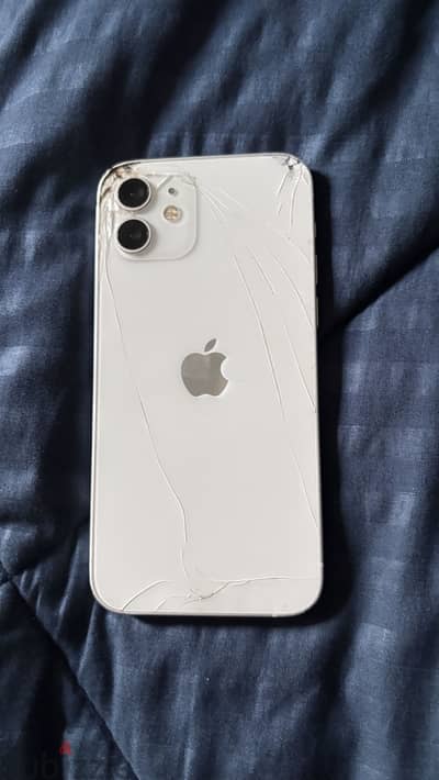 Apple - iPhone 12 Apple - iPhone 12