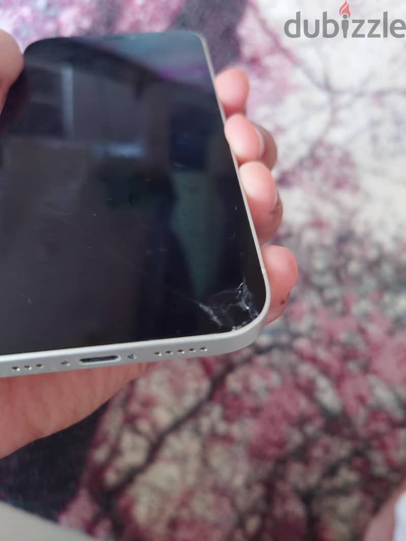 Apple - iPhone 12 2
