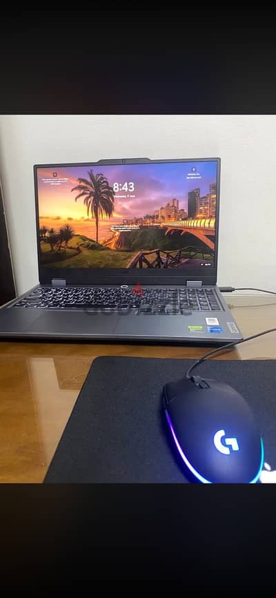 للبيع Lenovo LOQ 15IAX9