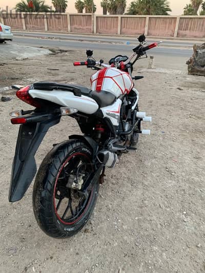 Vlr super sport 200