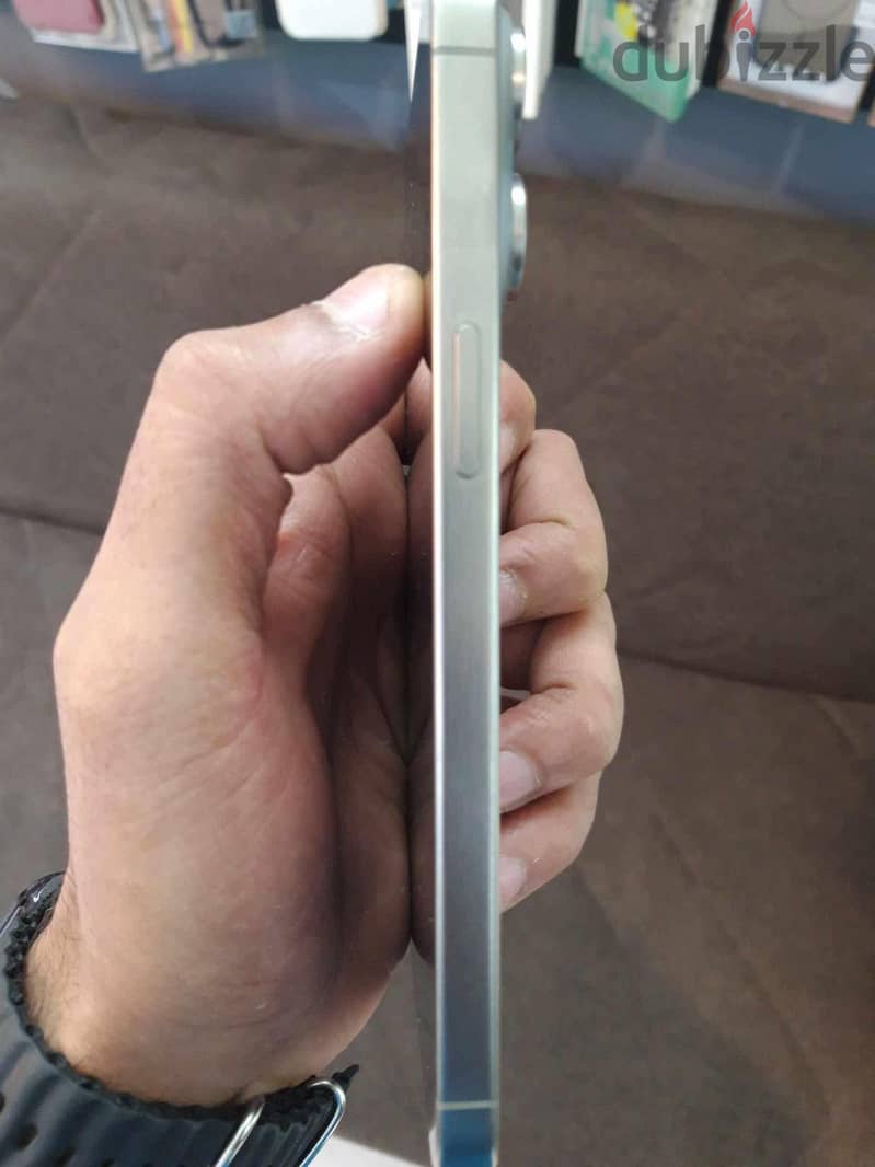 Apple - iPhone 15 Pro Max 5