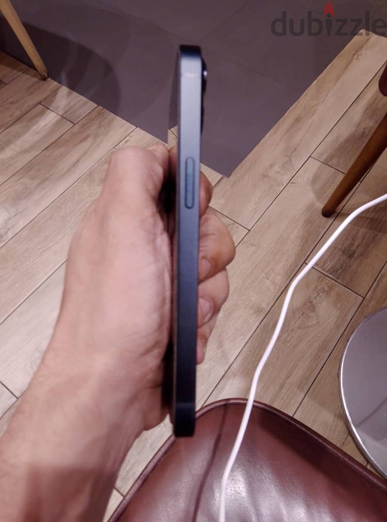 Apple - iPhone 13 1