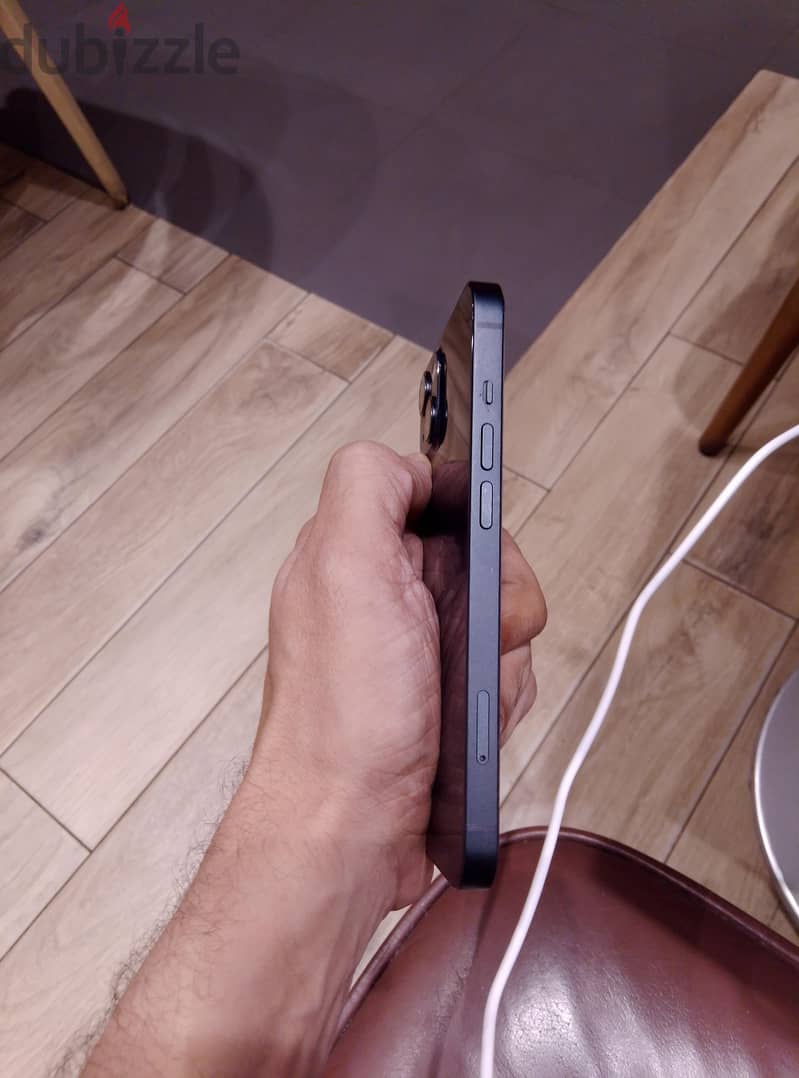Apple - iPhone 13 2