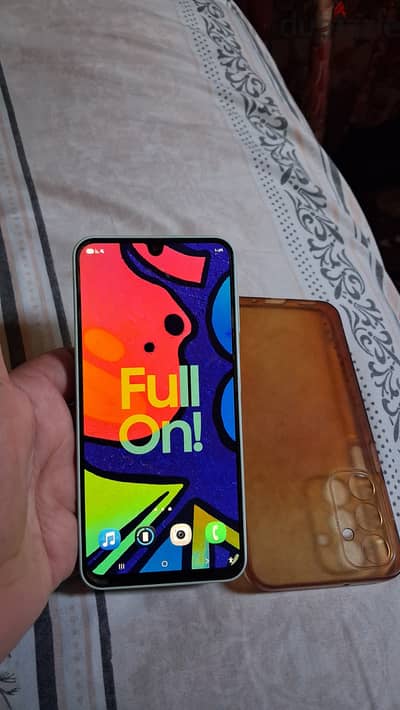 موبايل سامسونج a16 عليه ضريبه 2900