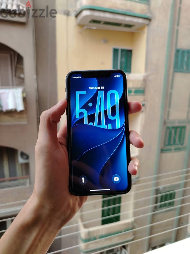 Apple - iPhone 11 7