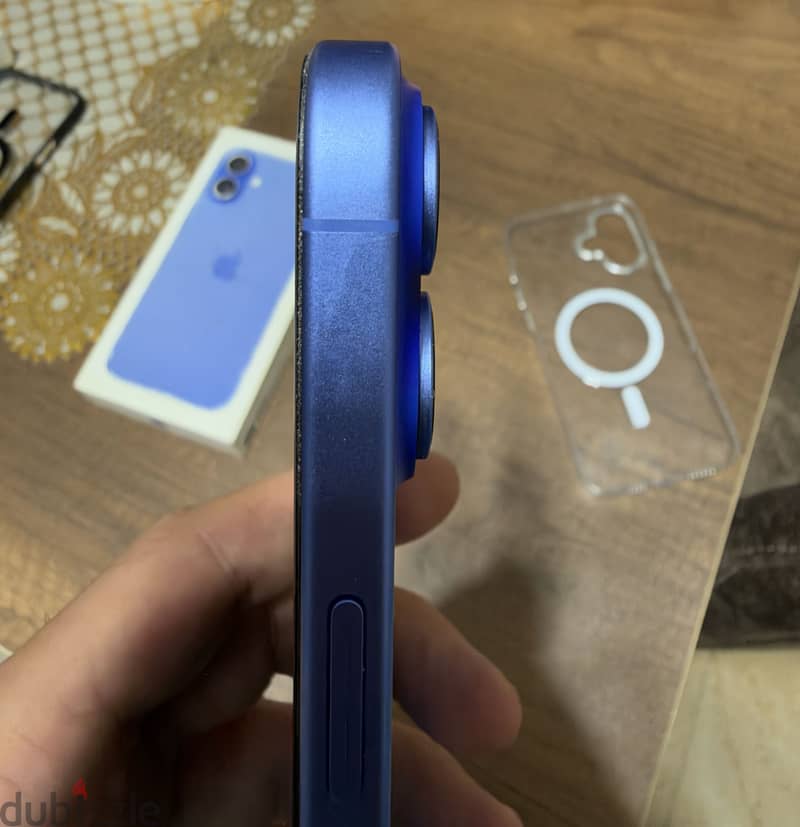 Apple - iPhone 16 Plus 2