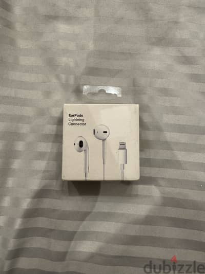 Apple EarPods Lightning Connector original – Box Included