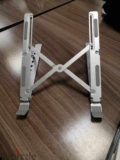 laptop stand