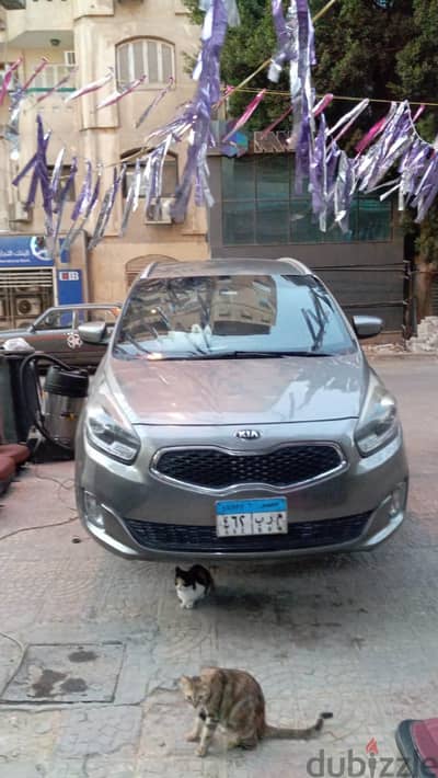كيا كارينز 2015