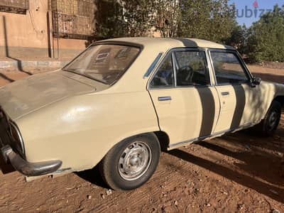 عربية بيجو 504 موديل ٧٧