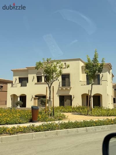 بافضل لوكيشن و فيو توين هاوس 270م للبيع بالتقسيط في سيتي جيت ديار قطرية القاهرة الجديدة City Gate Diar Qatari New Cairo